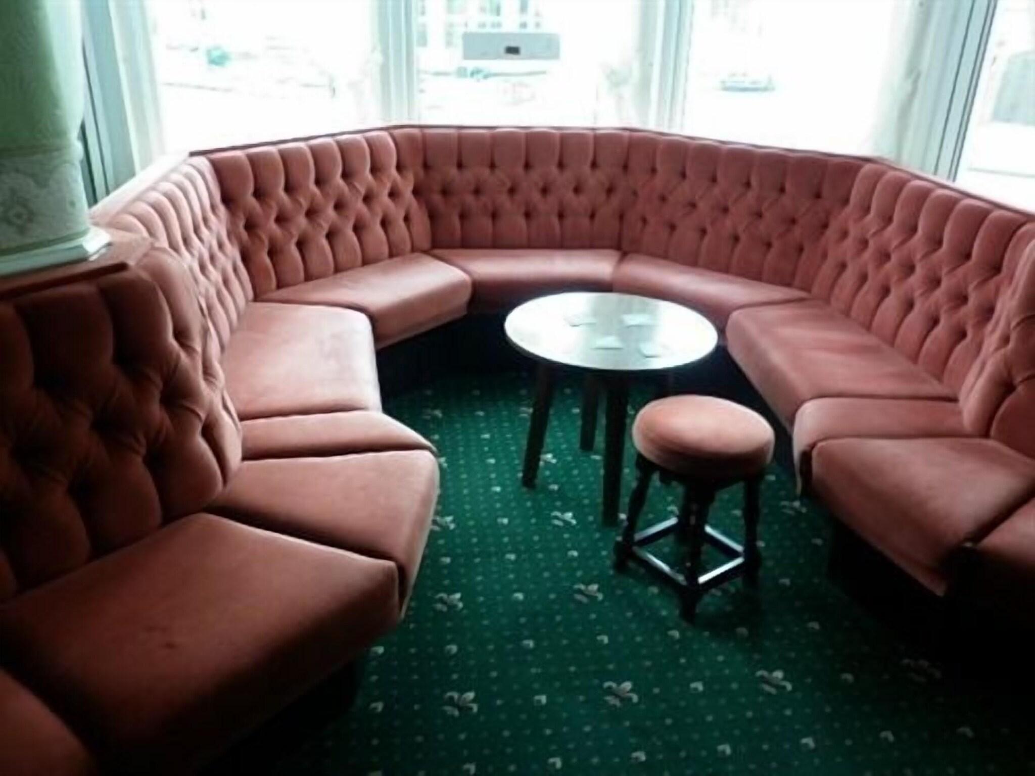 Vista Lobby The Marnoch Hotel