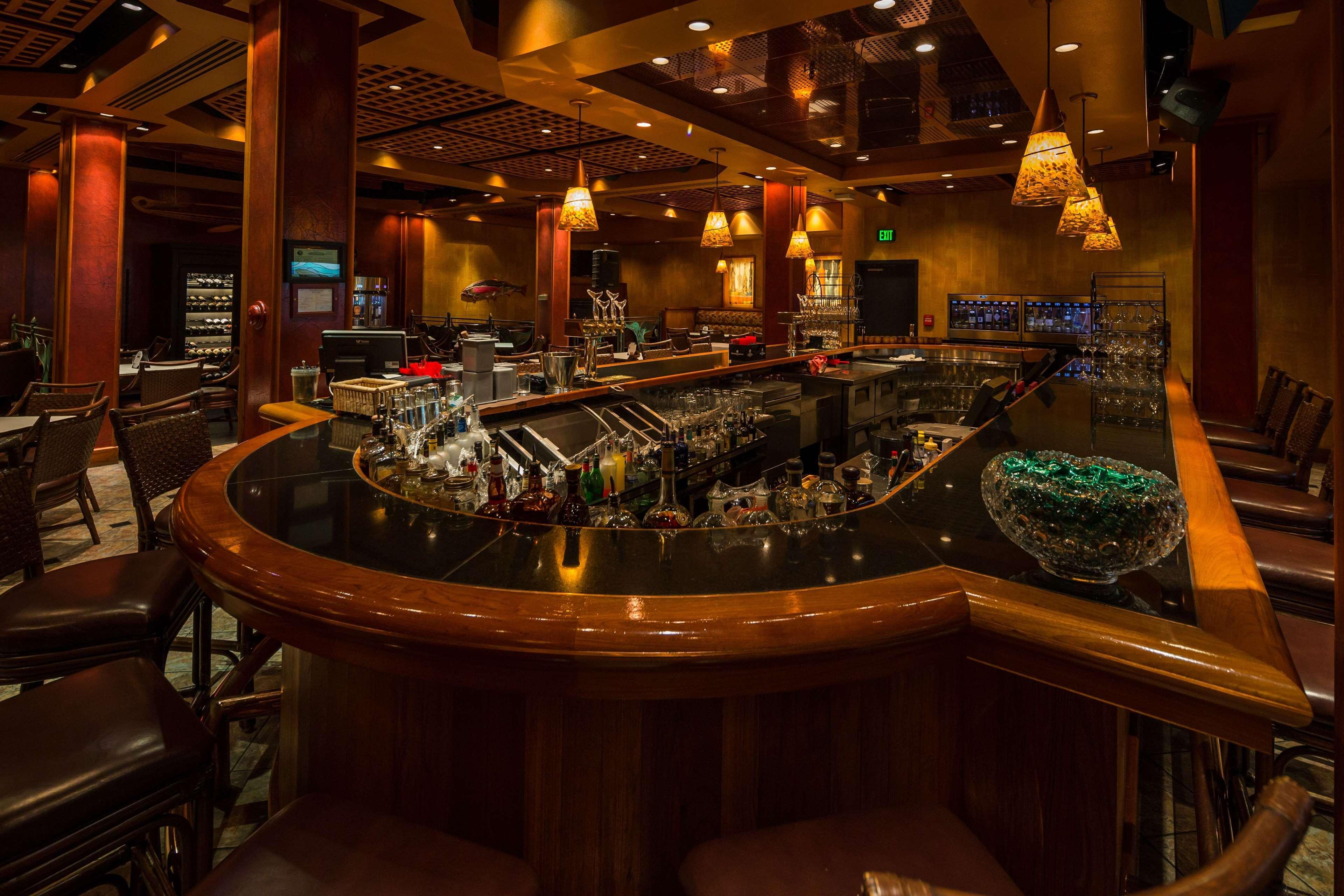 Bar/Salón Hotel Captain Cook