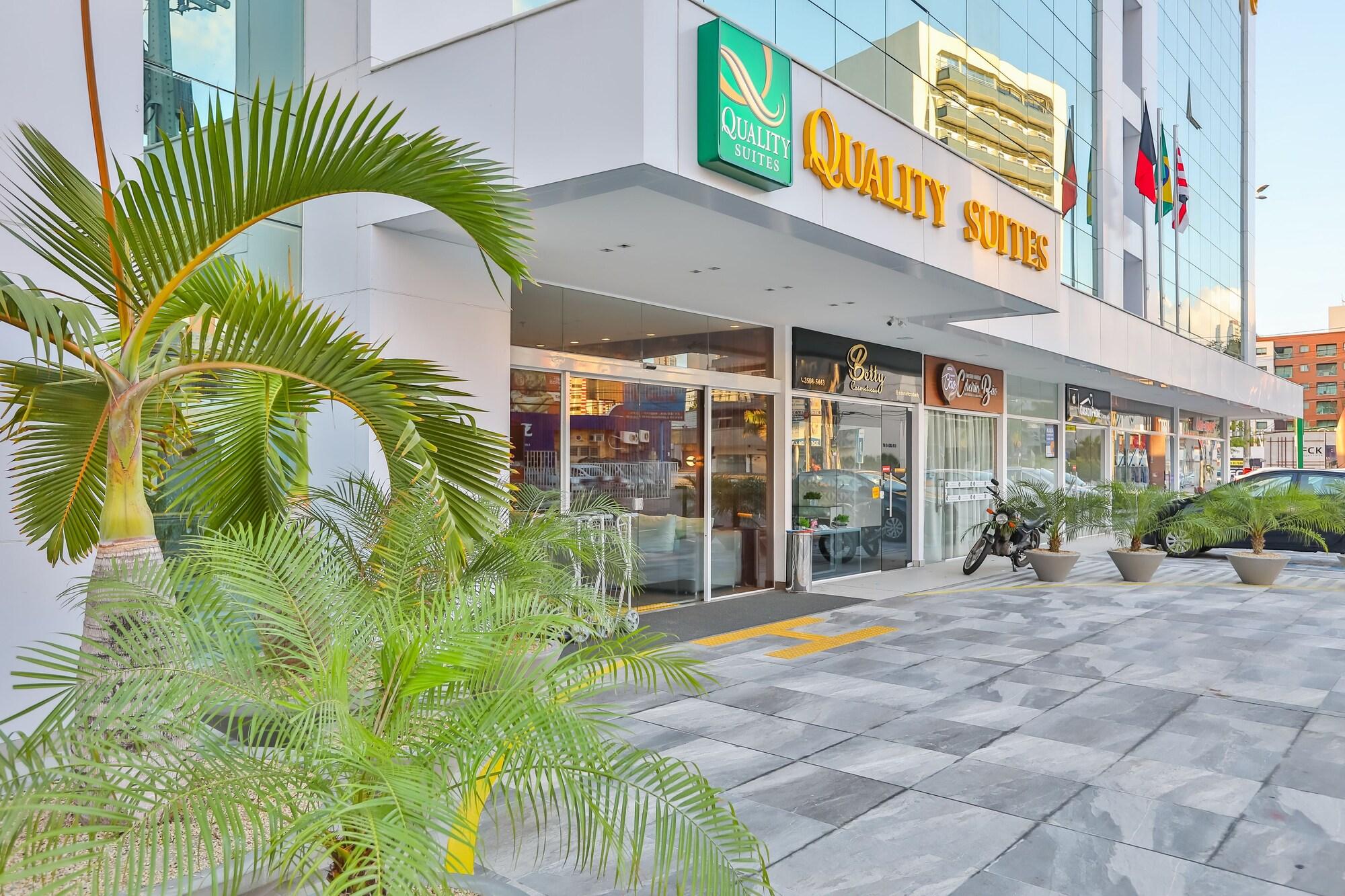 Vista Exterior Quality Suítes João Pessoa