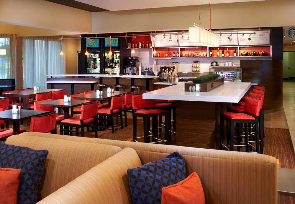 Restaurant Courtyard by Marriott Minneapolis-St. Paul Airport