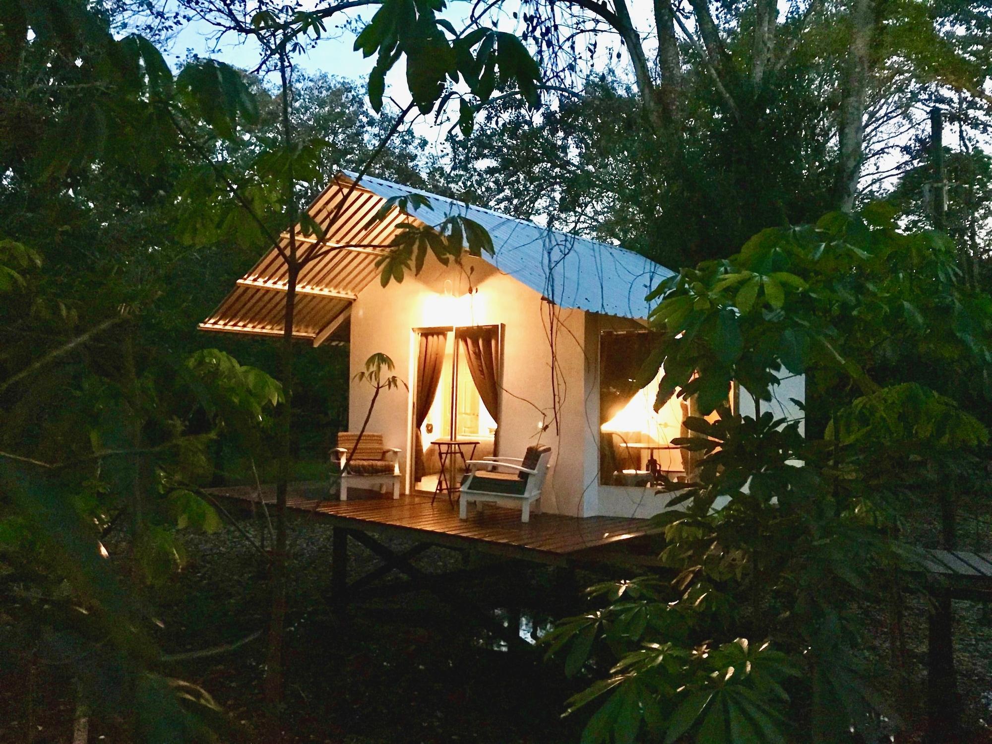 Vista Exterior Dreamcatcher Eco Lodge - Adults Only