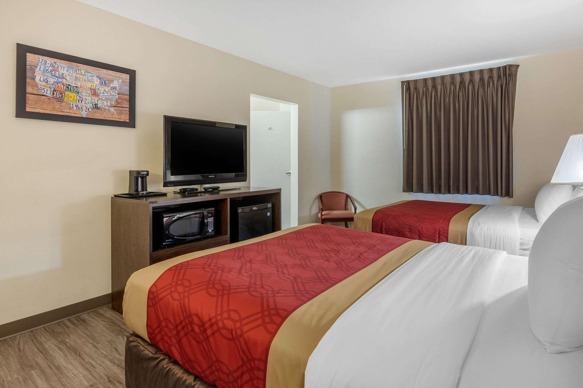 Habitación Econo Lodge Inn & Suites Fairgrounds