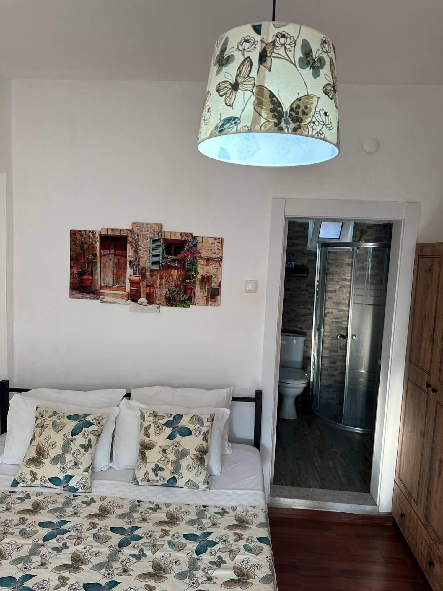 Habitación Eski Datca Pansiyon Cafe