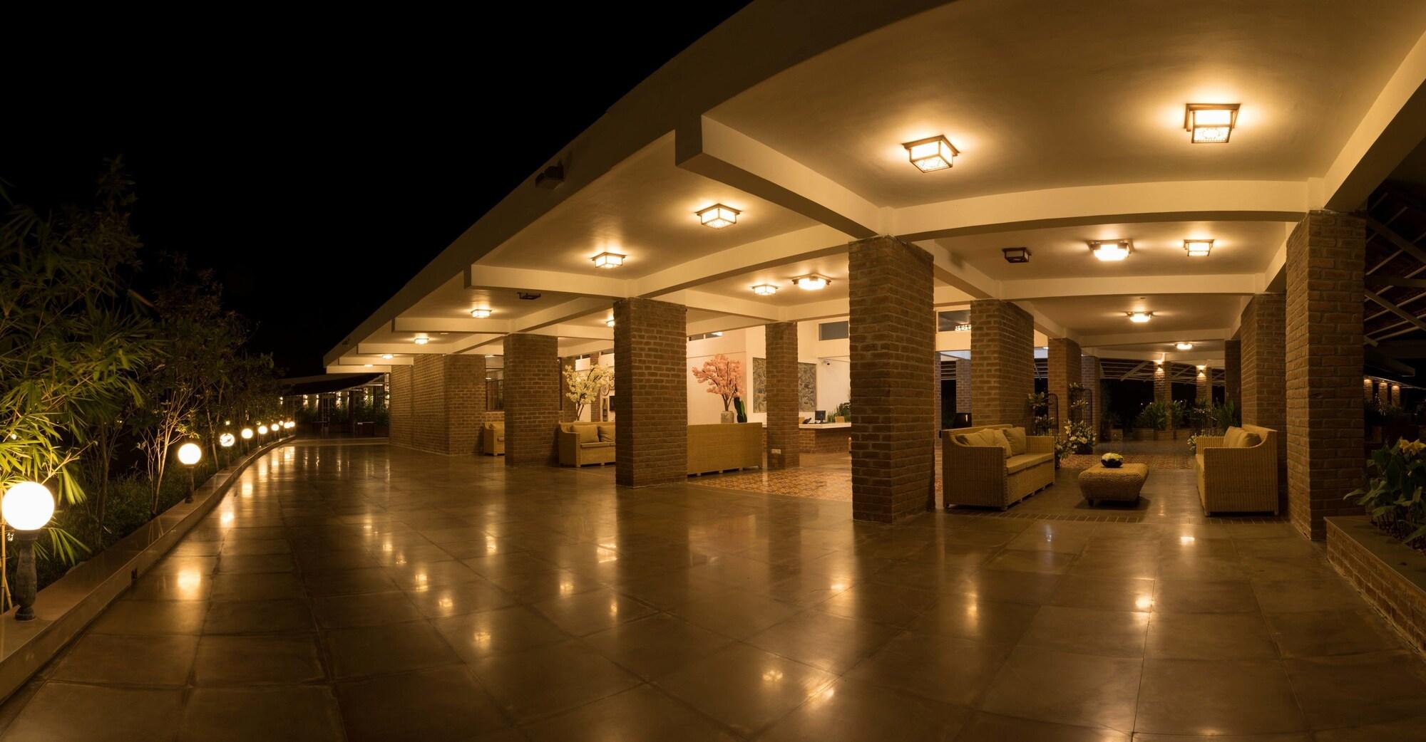 Vista Lobby K Resort