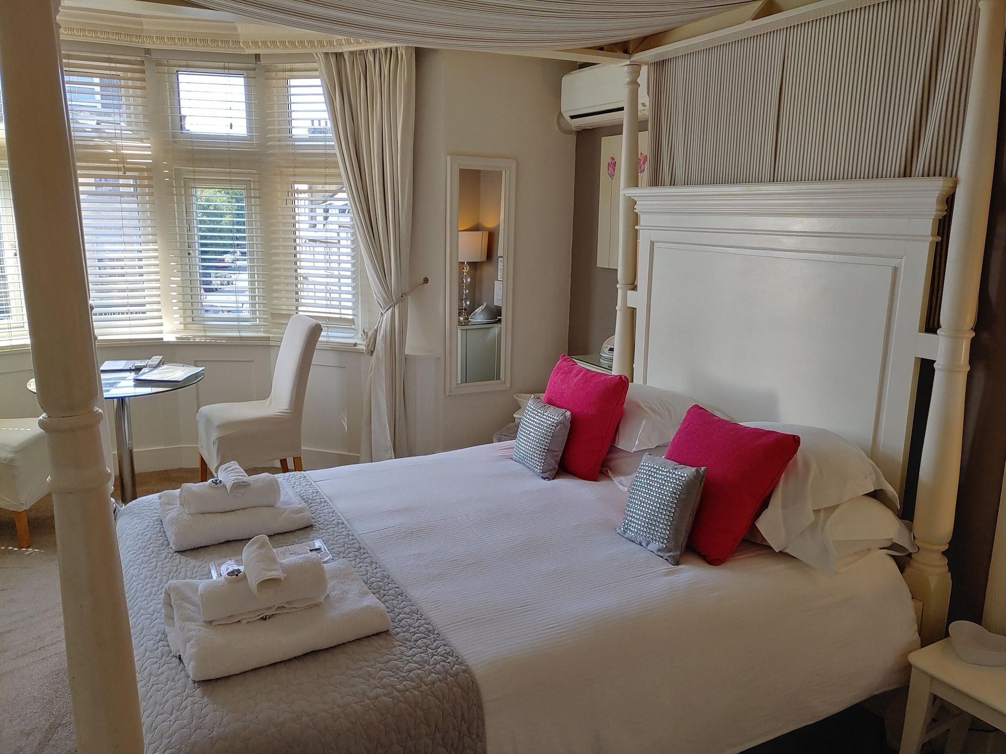 Varios The Bath House Boutique B&B