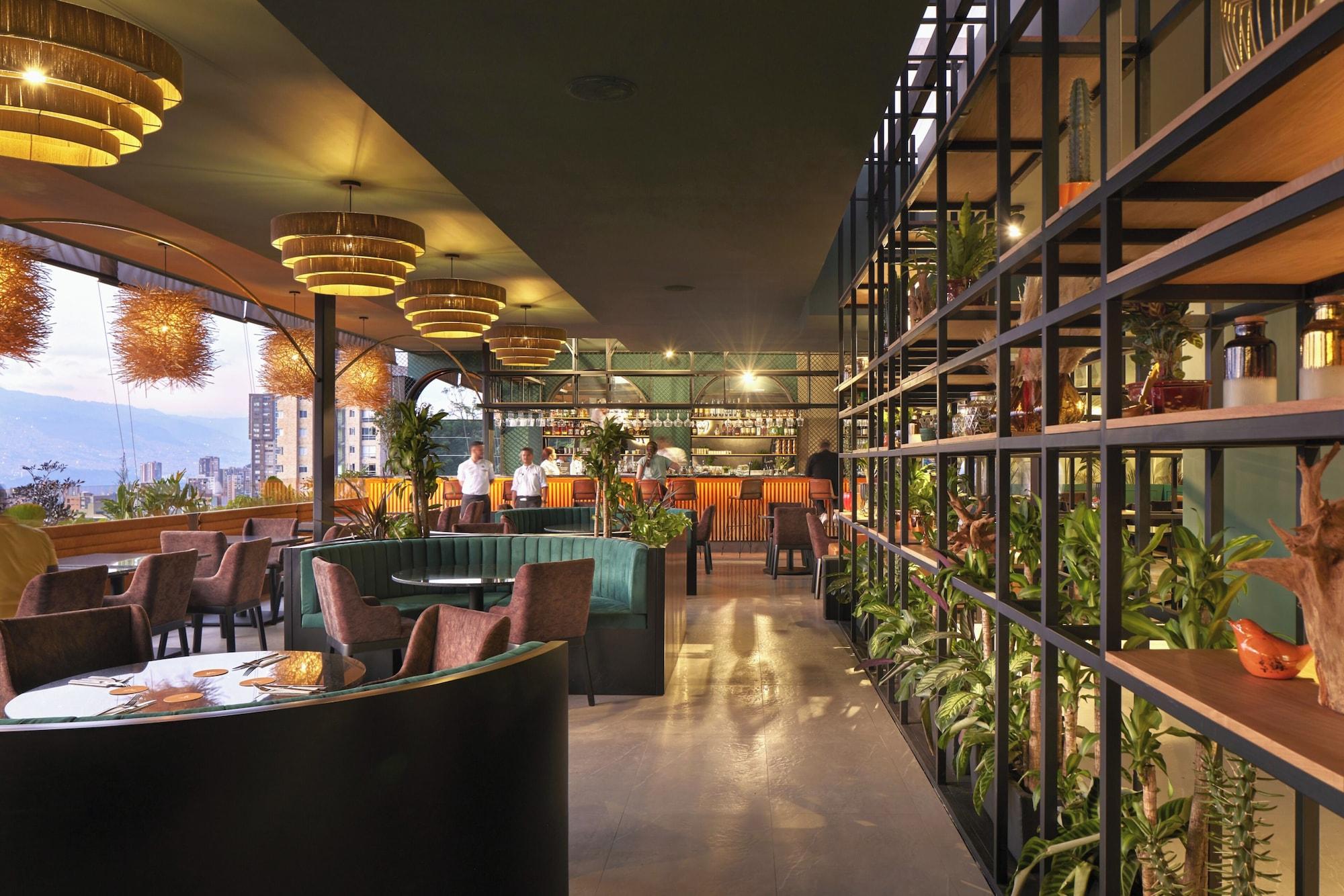 Restaurant Blues Suites Medellin