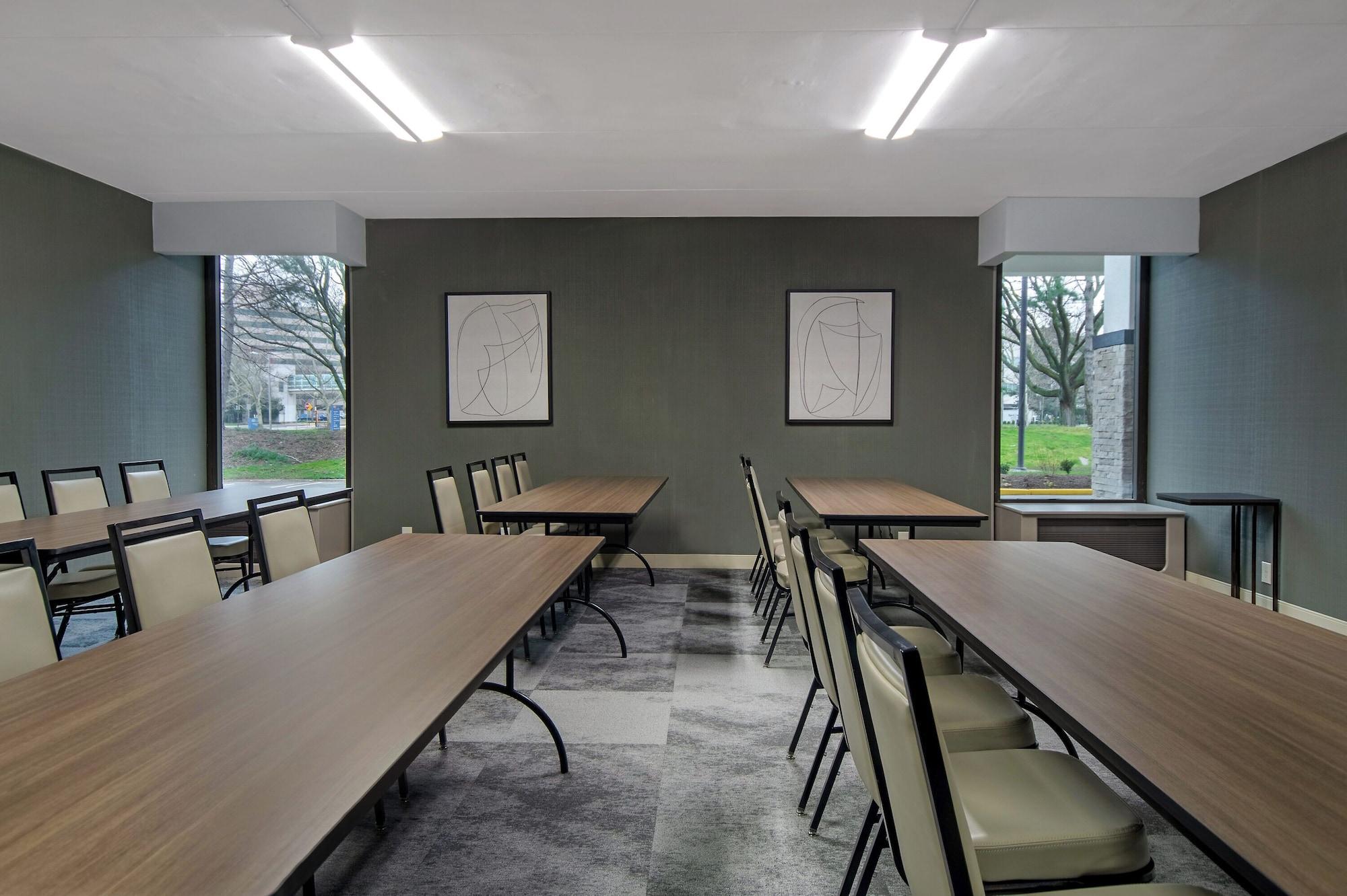 Sala de Reuniones Best Western Plus Meadowlands