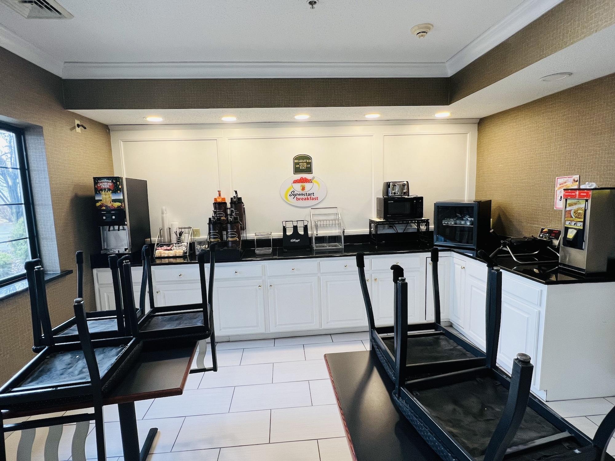 Restaurant Super 8 by Wyndham South Bend