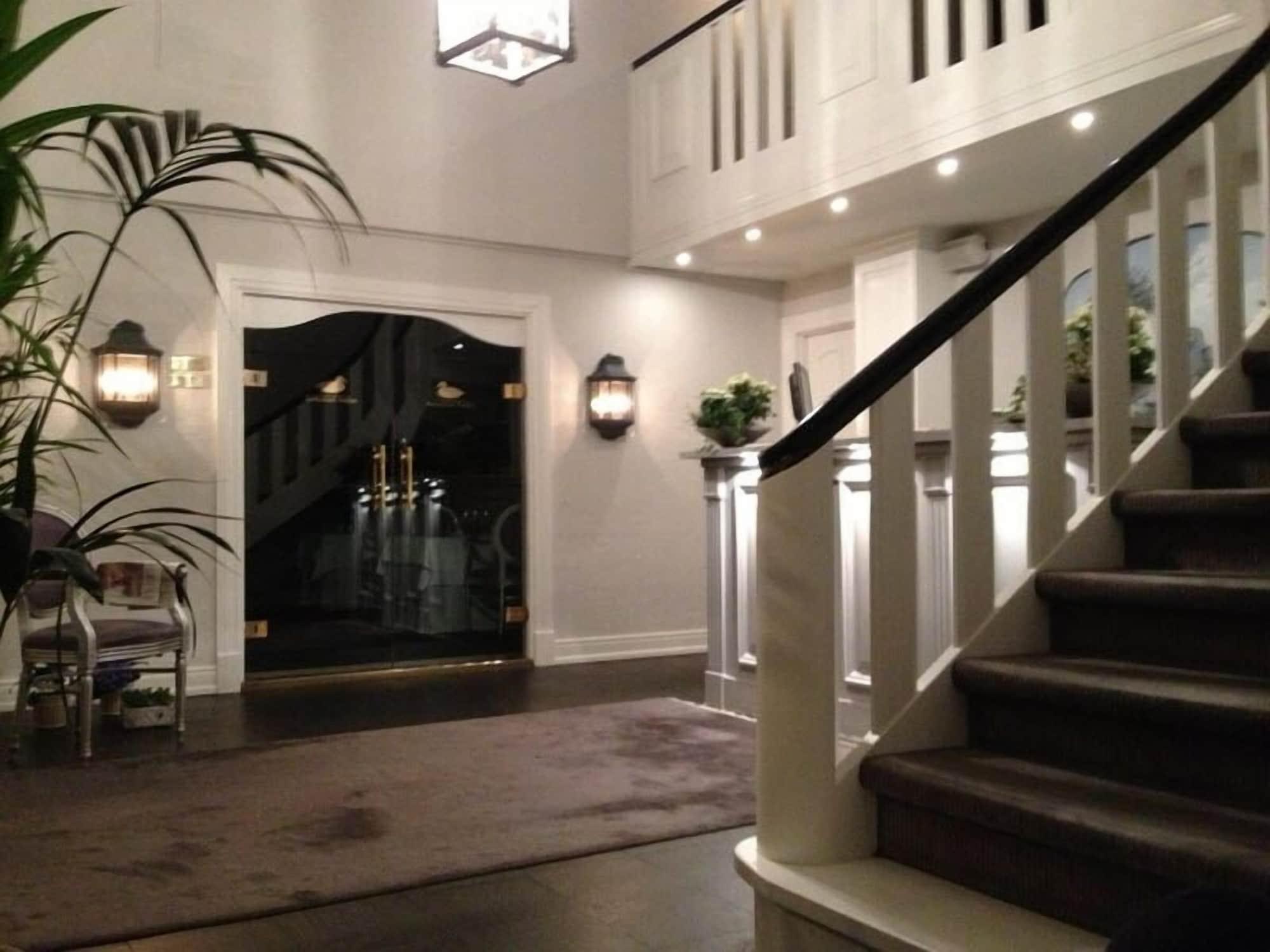 Vista Lobby Munkebo Kro