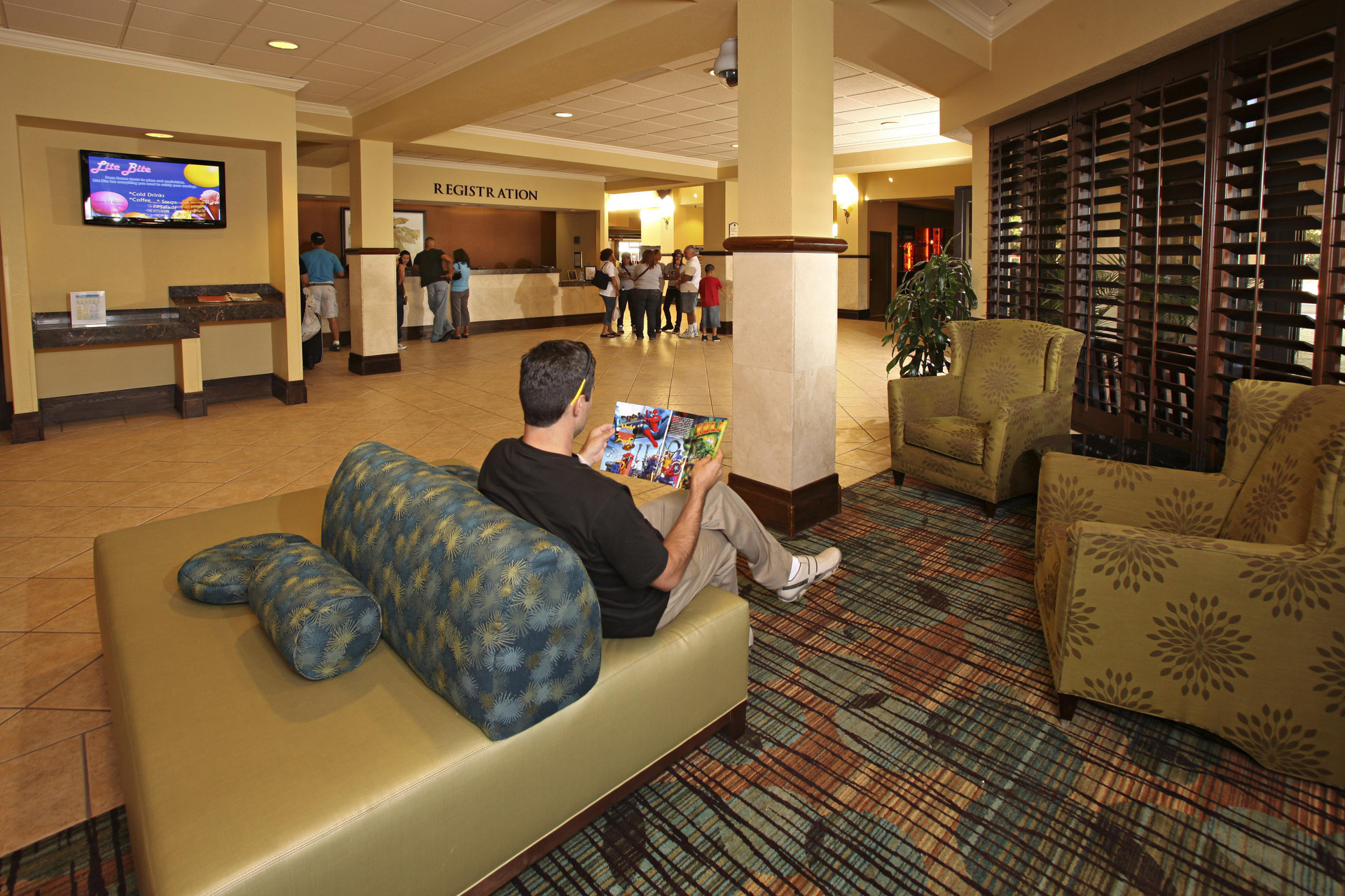 Vista Lobby Rosen Inn at Pointe Orlando