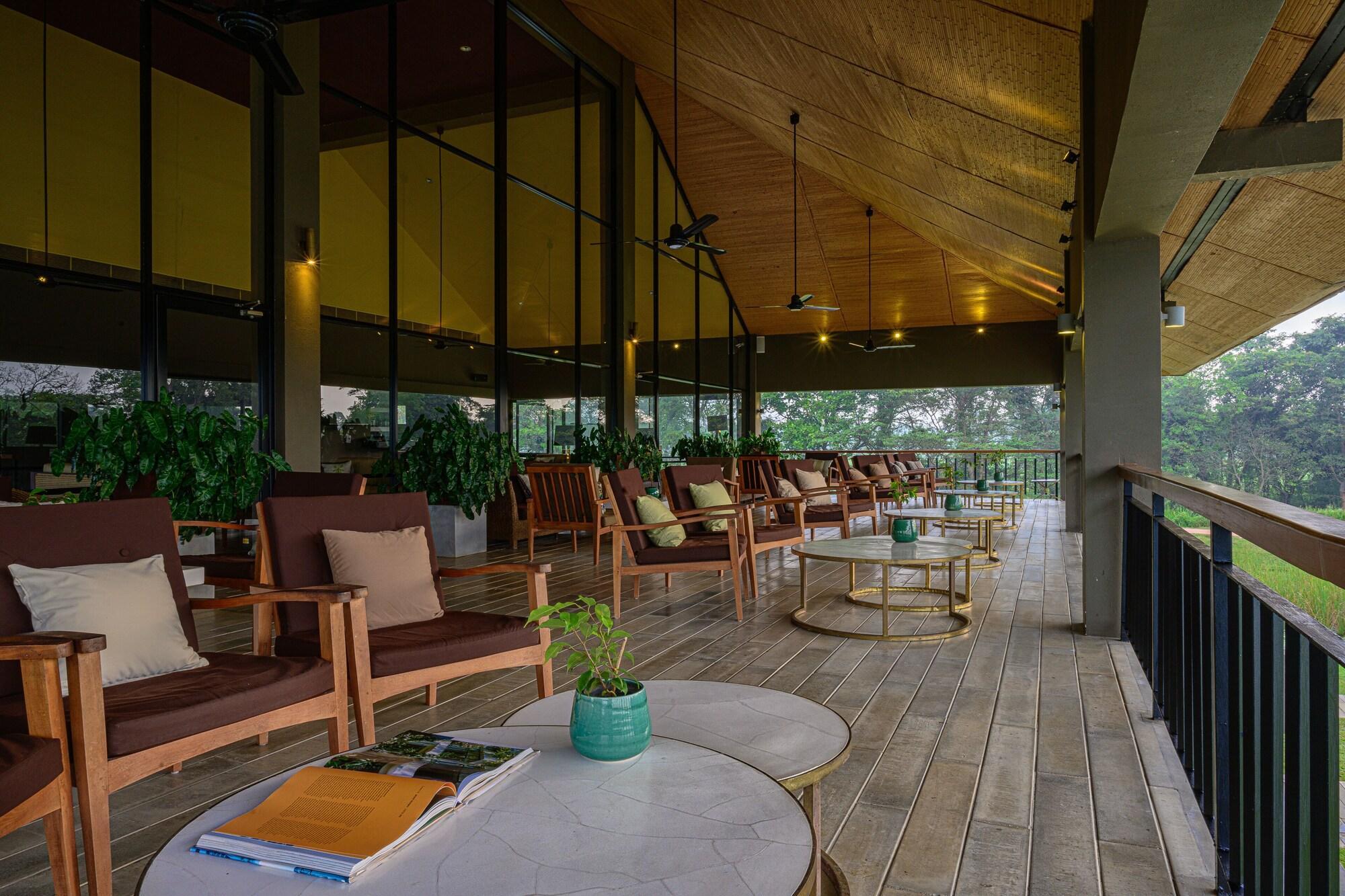 Bar/Salón Water Garden Sigiriya