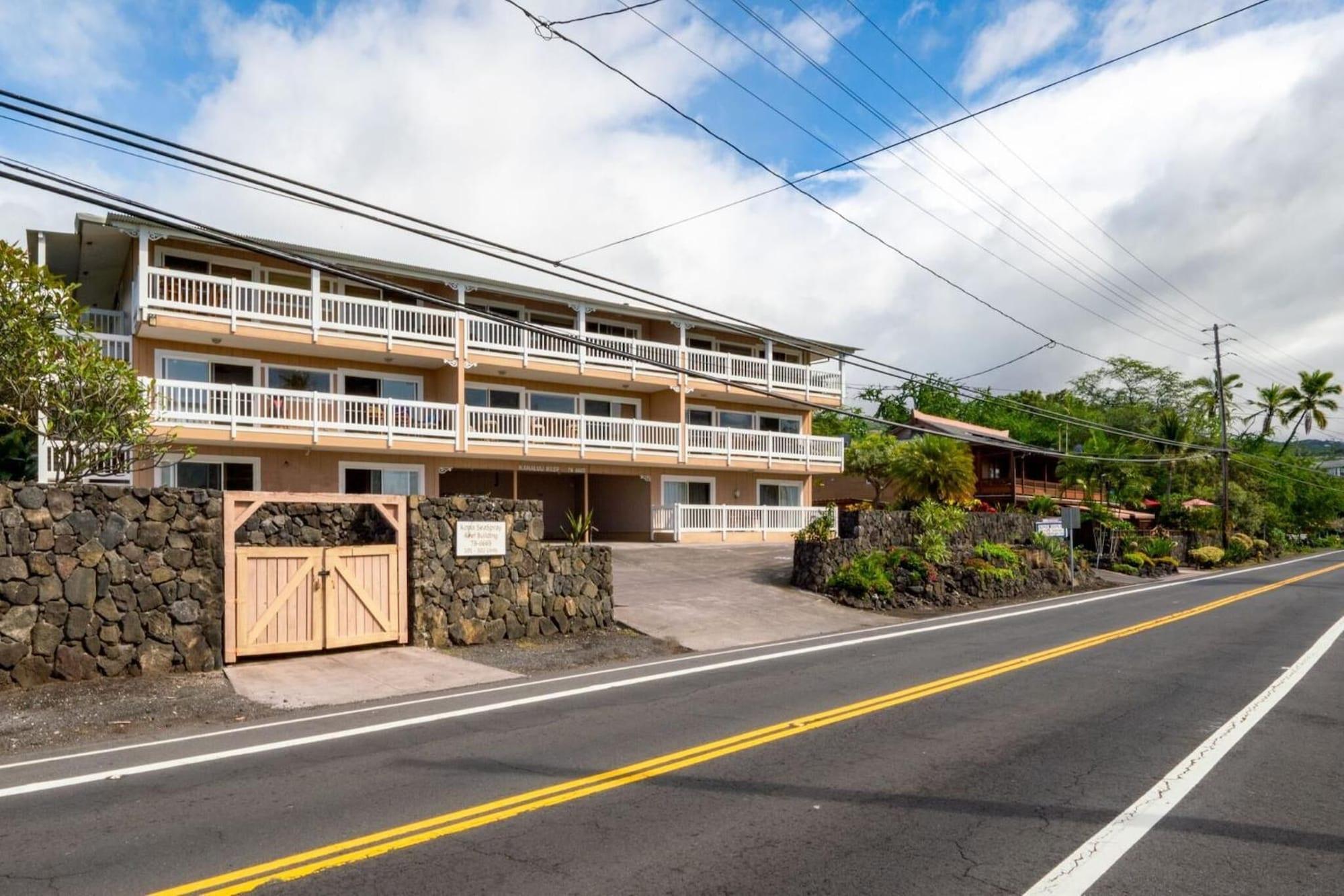 Vista Exterior Kona Seaspray