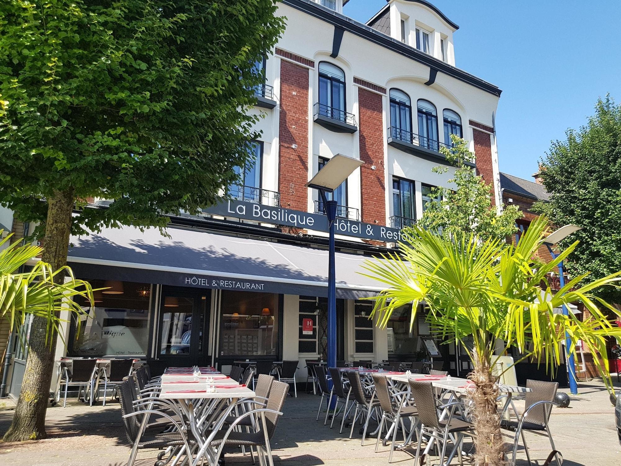 Varios Hotel & Restaurant de la Basilique