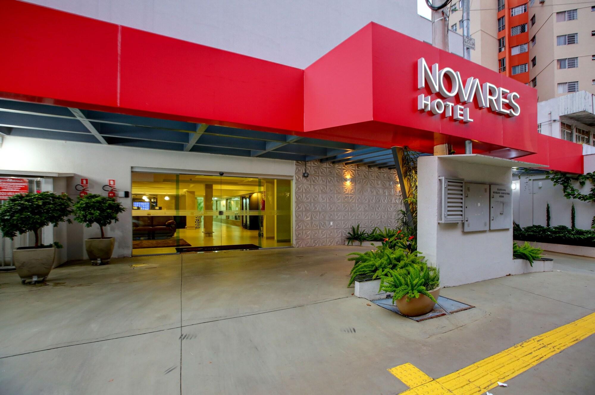 Varios Novares Hotel