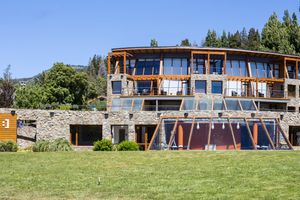 Alojamiento - Rochester Bariloche Suites & Spa