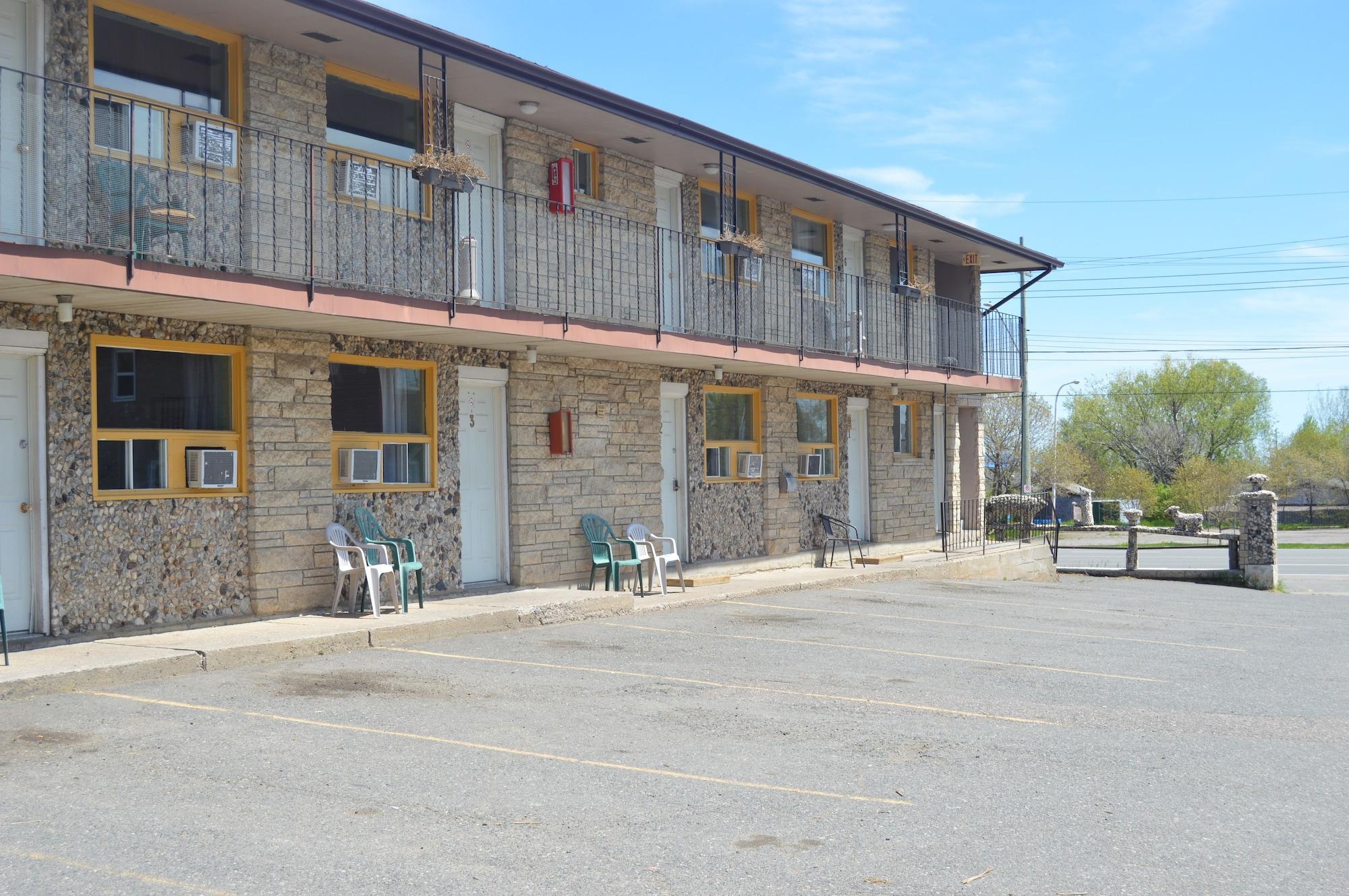 Vista Exterior Modern Motel