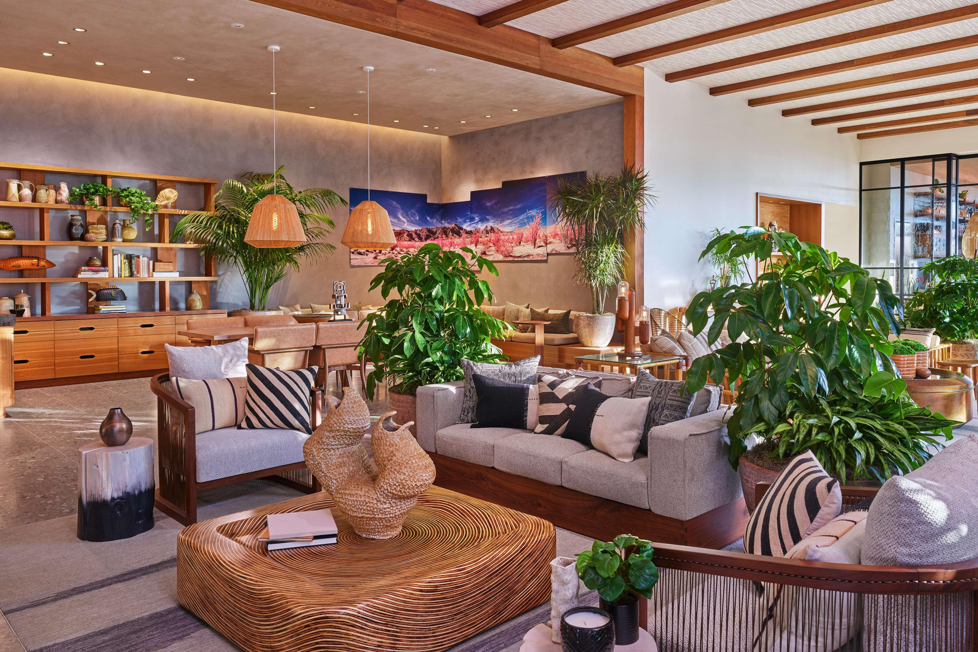 Vista Lobby MISSION PACIFIC BEACH RESORT, part of JdV by Hyatt