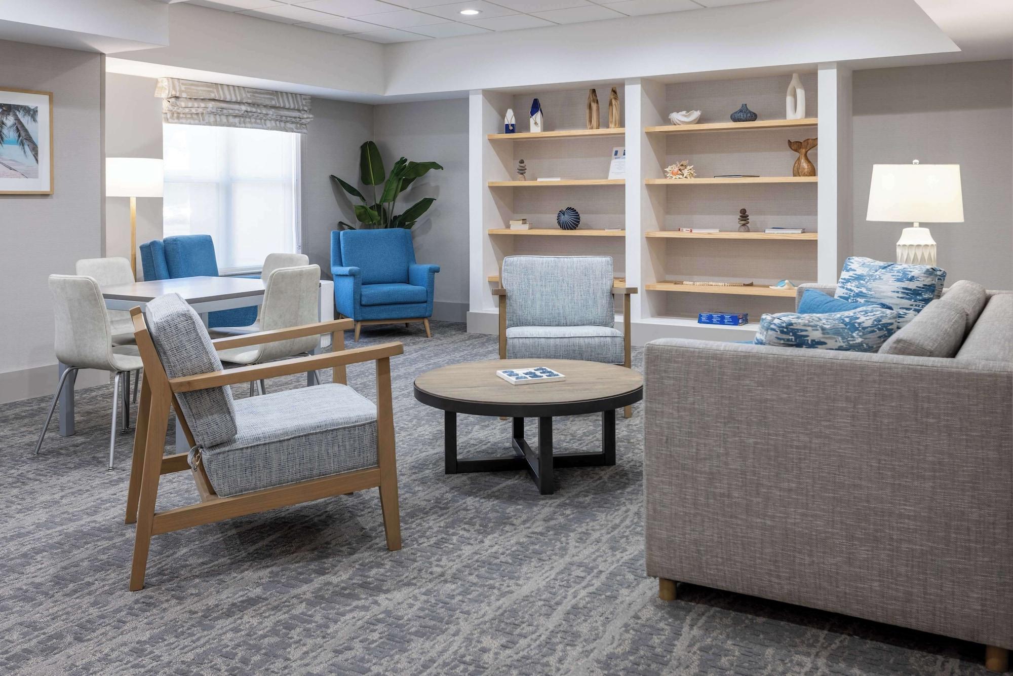 Vista Lobby Hampton Inn & Suites Venice Bayside South Sarasota