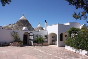Alquiler Temporario - Trullo in olive grove with amazing view, A/C and private pool – family friendly