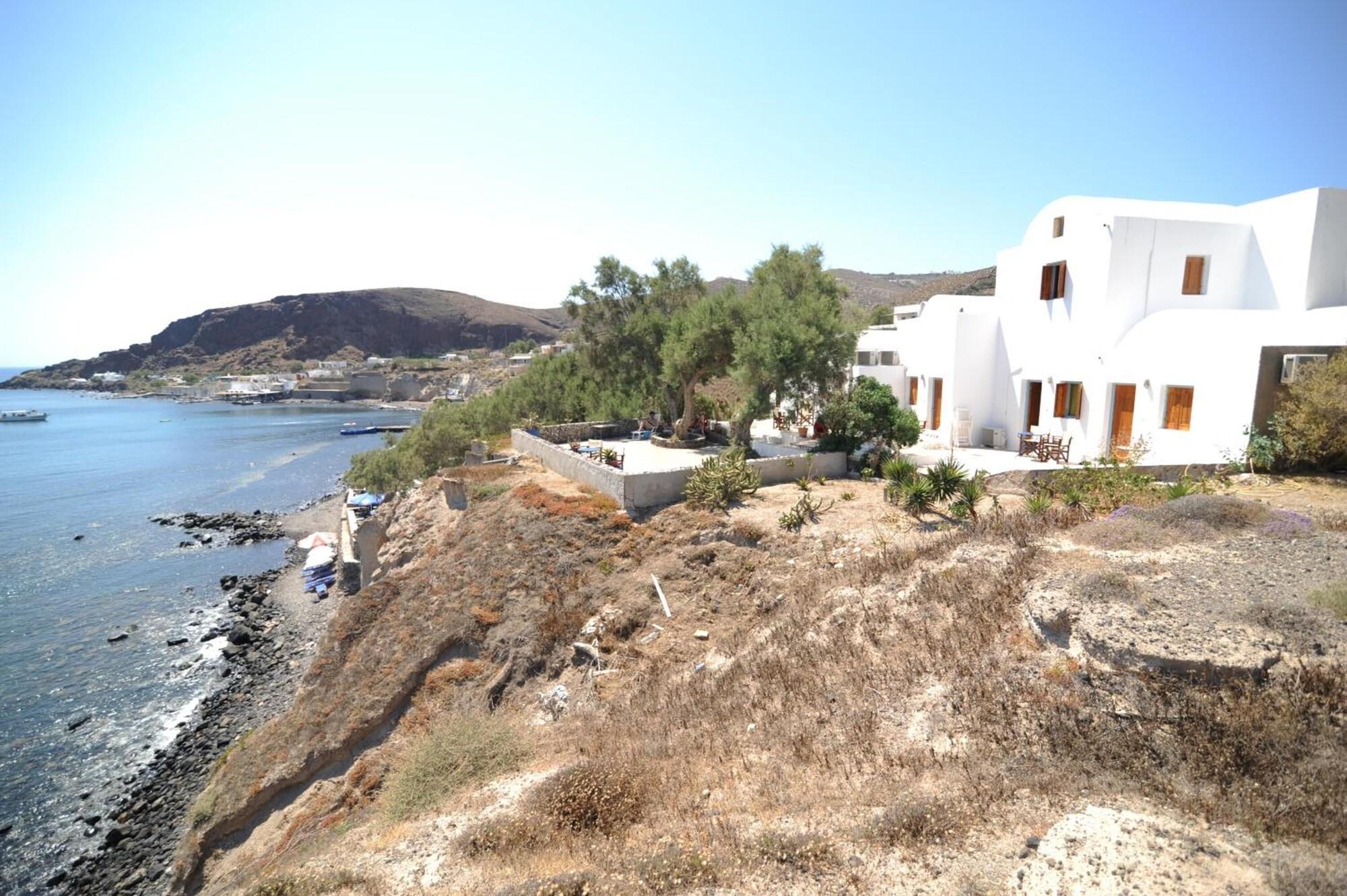 Playa Akrotiri Hotel