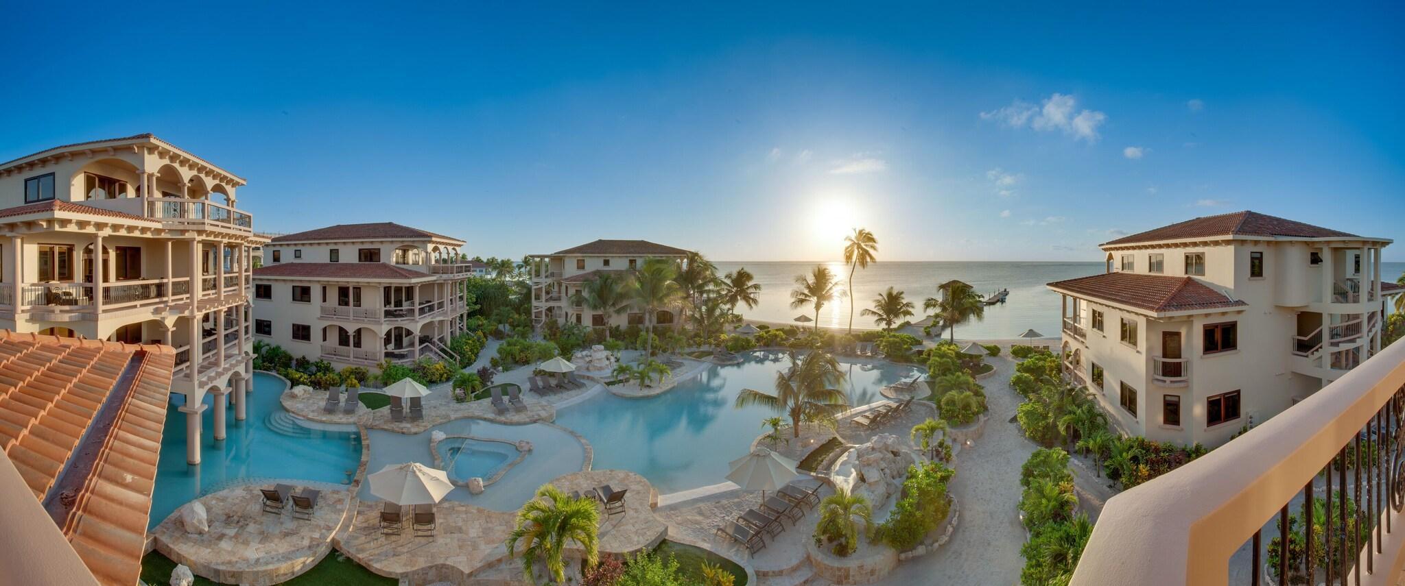 Vista Exterior Coco Beach Resort