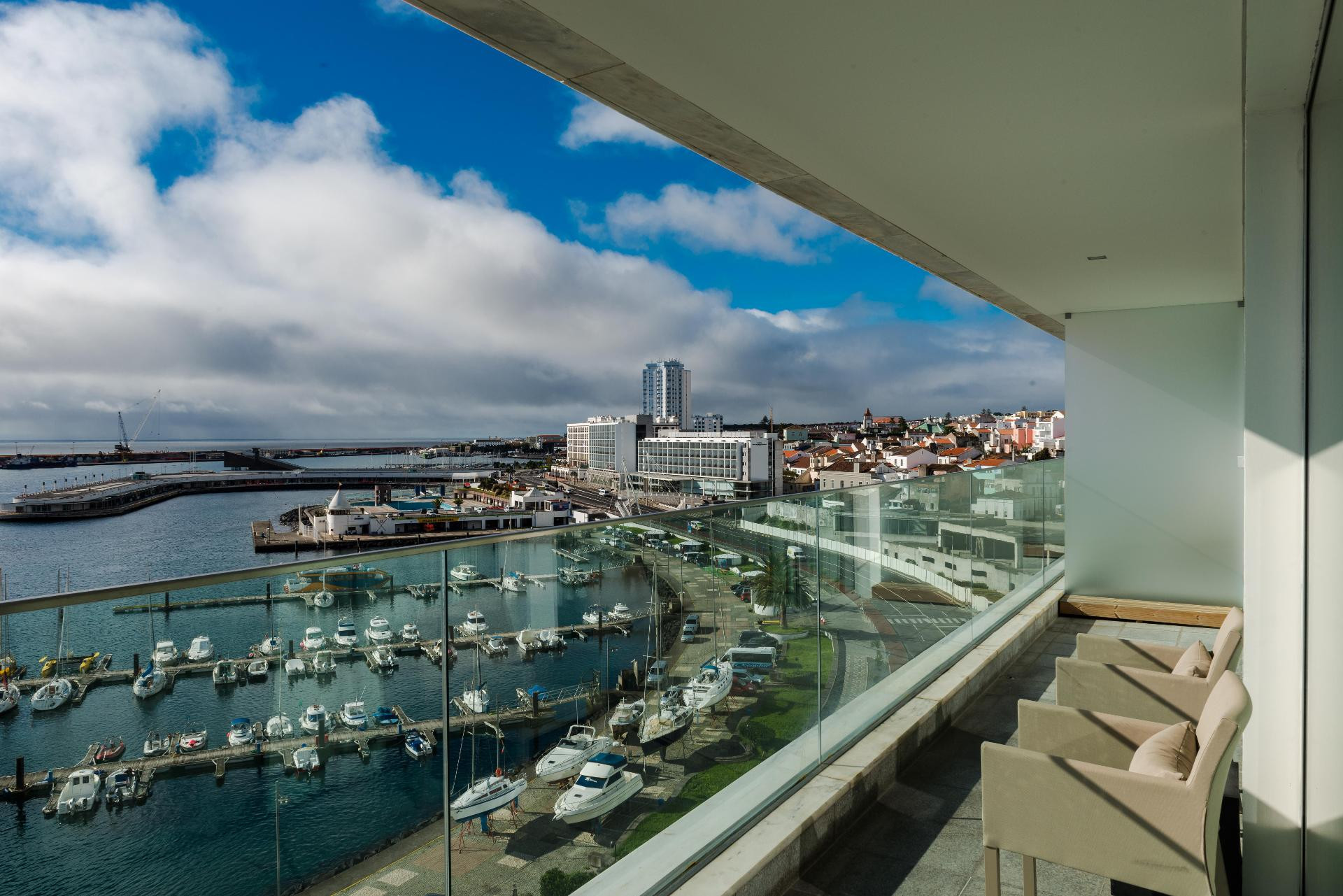 Vista Exterior Octant Ponta Delgada