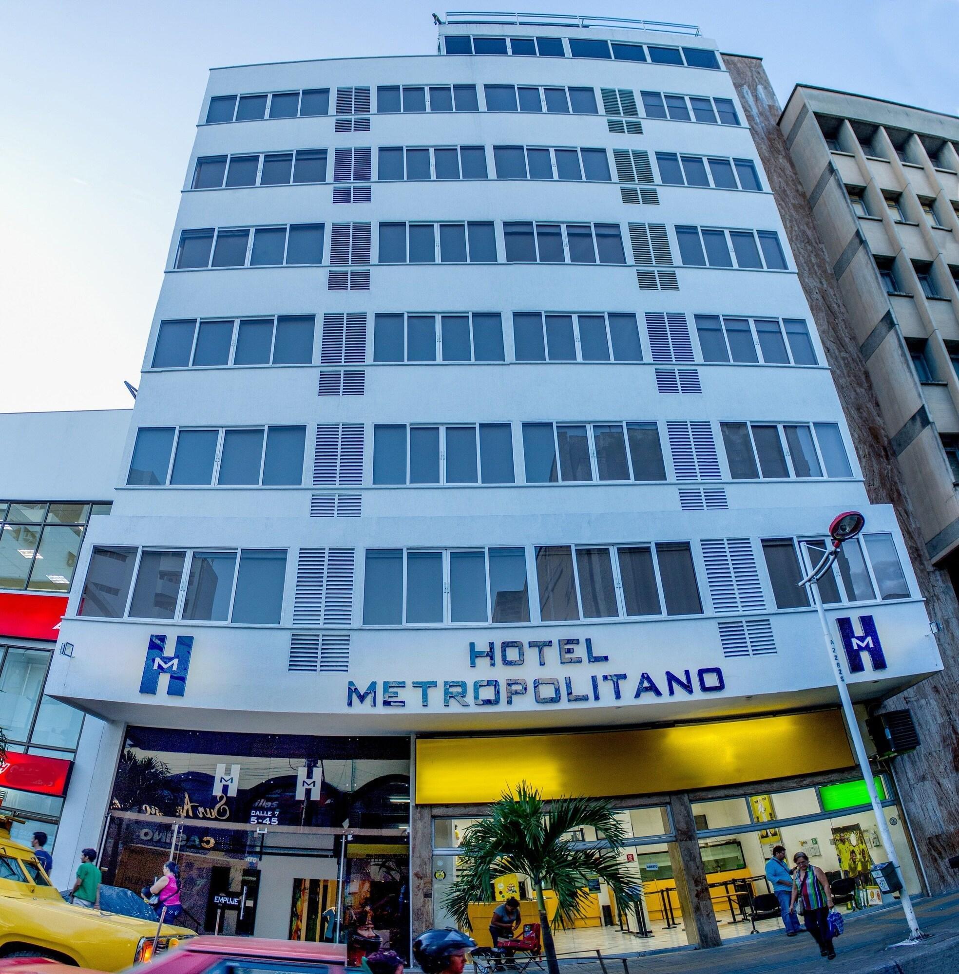 Vista Exterior Hotel Metropolitano