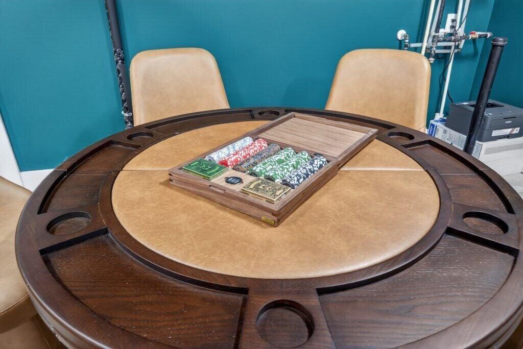 Varios 4BR Twilight Lane with Pool and Hot Tub