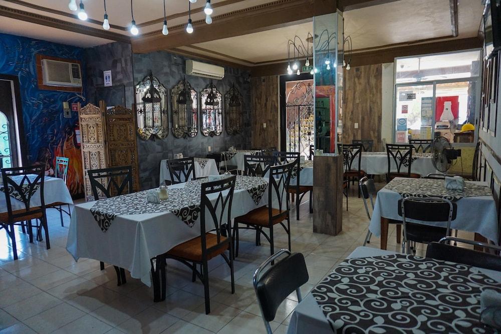 Restaurant Hotel Real Azteca