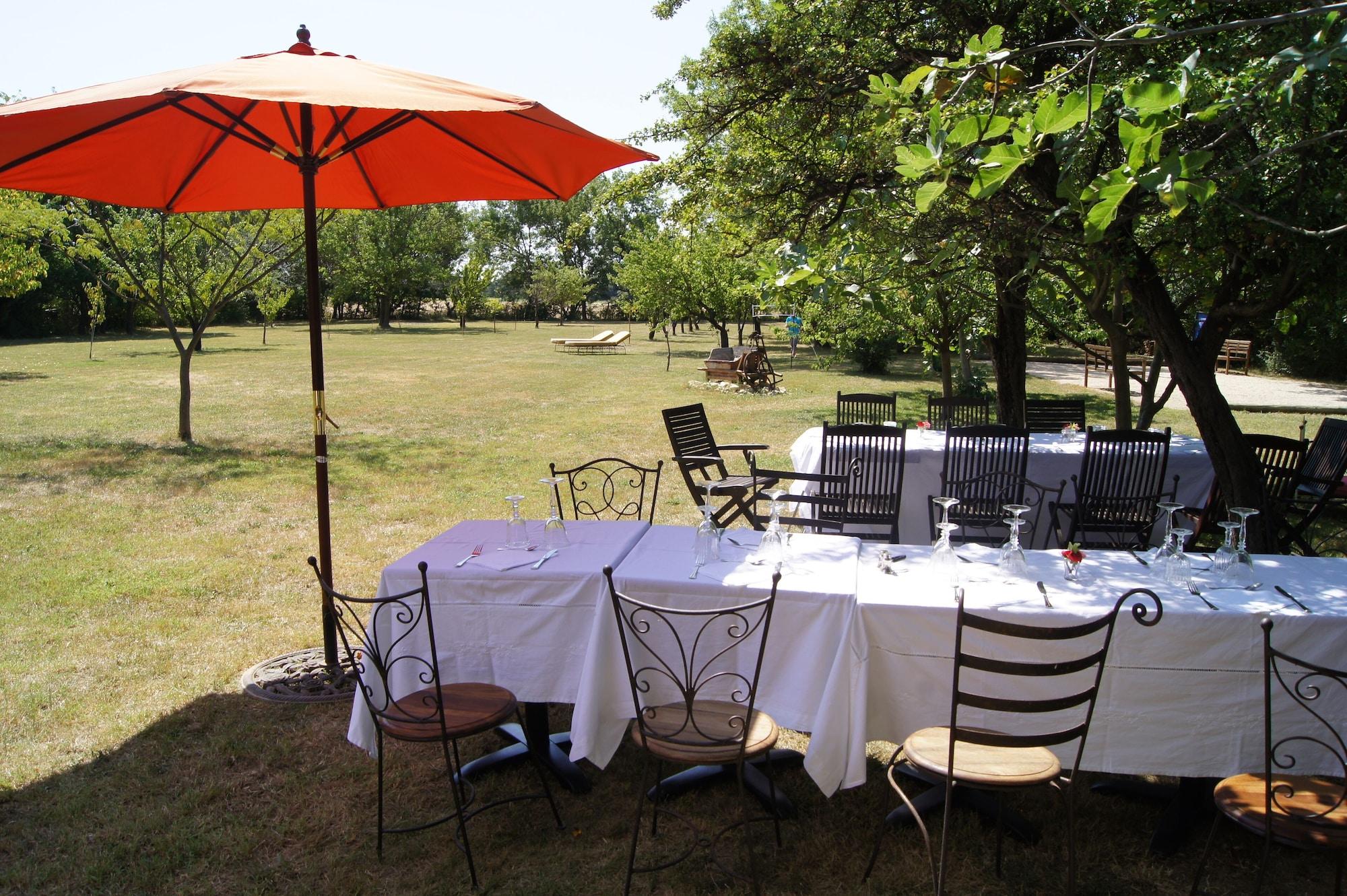 Vista Exterior La Mandarine