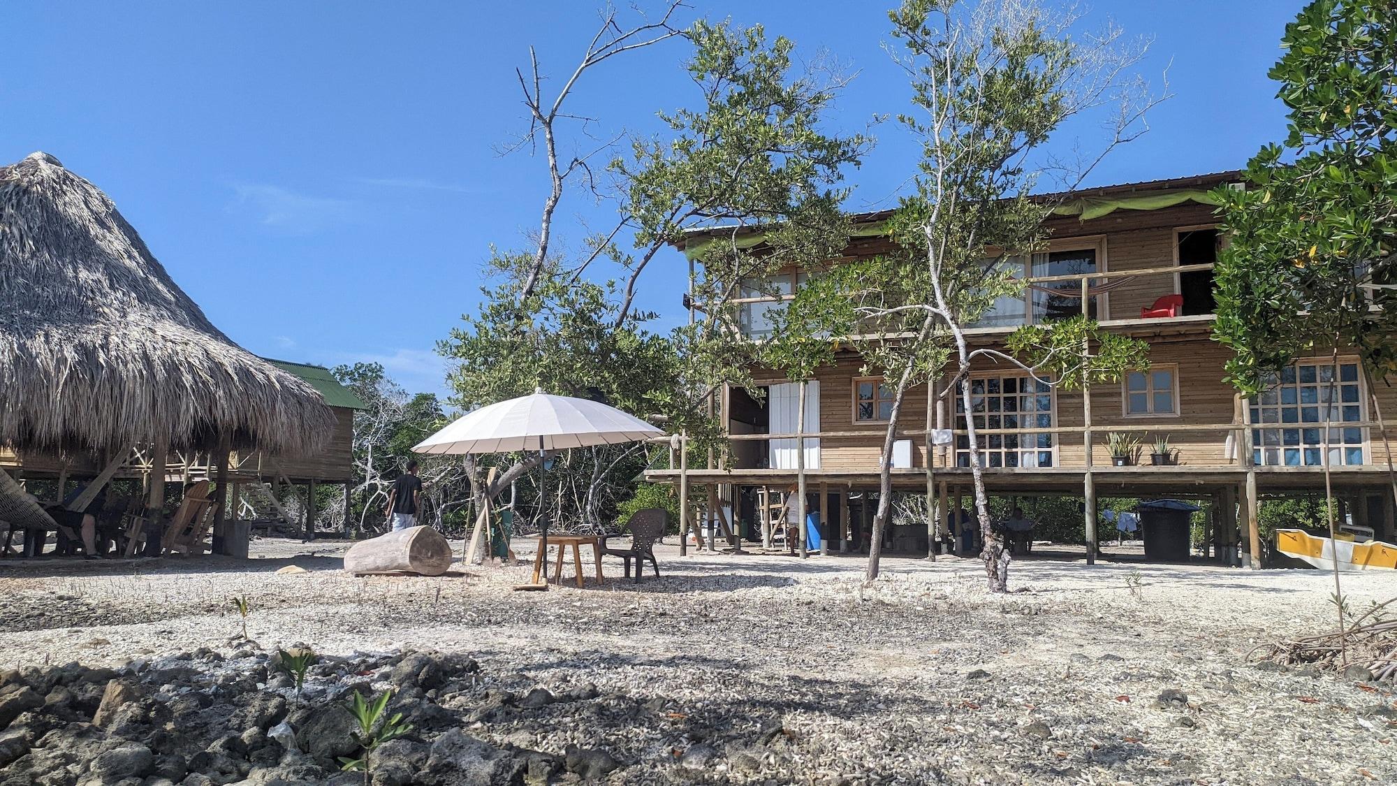 Playa Hostel villa luz beach