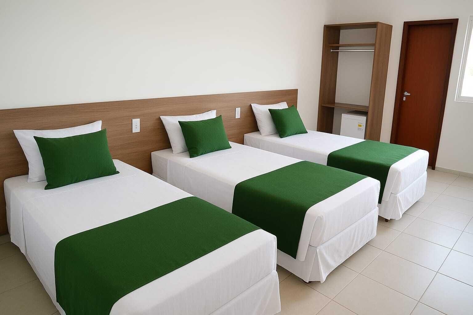 Varios Gran Carlo Hotel