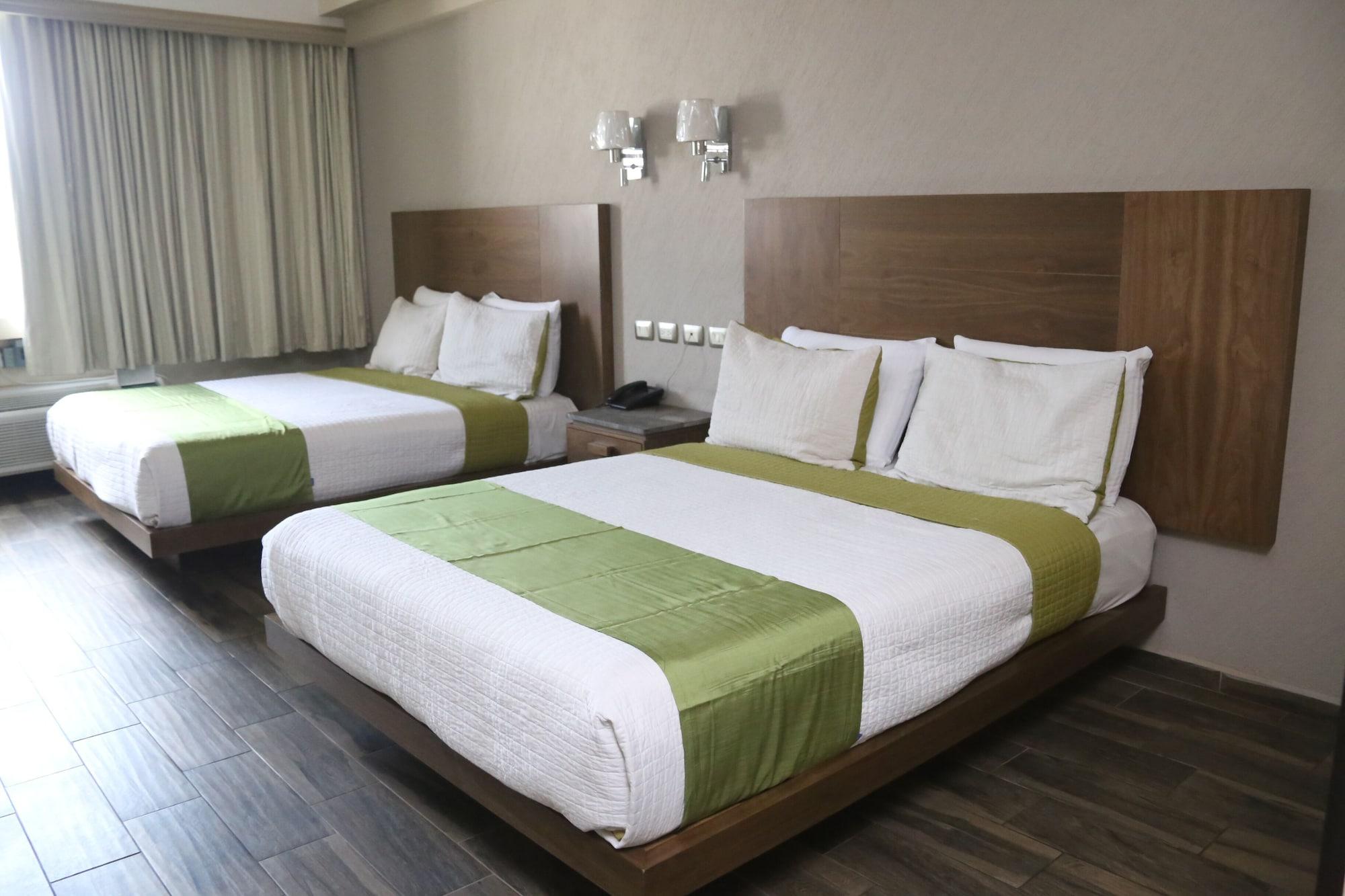 Varios Hotel Diana del Bosque by DOT Urban