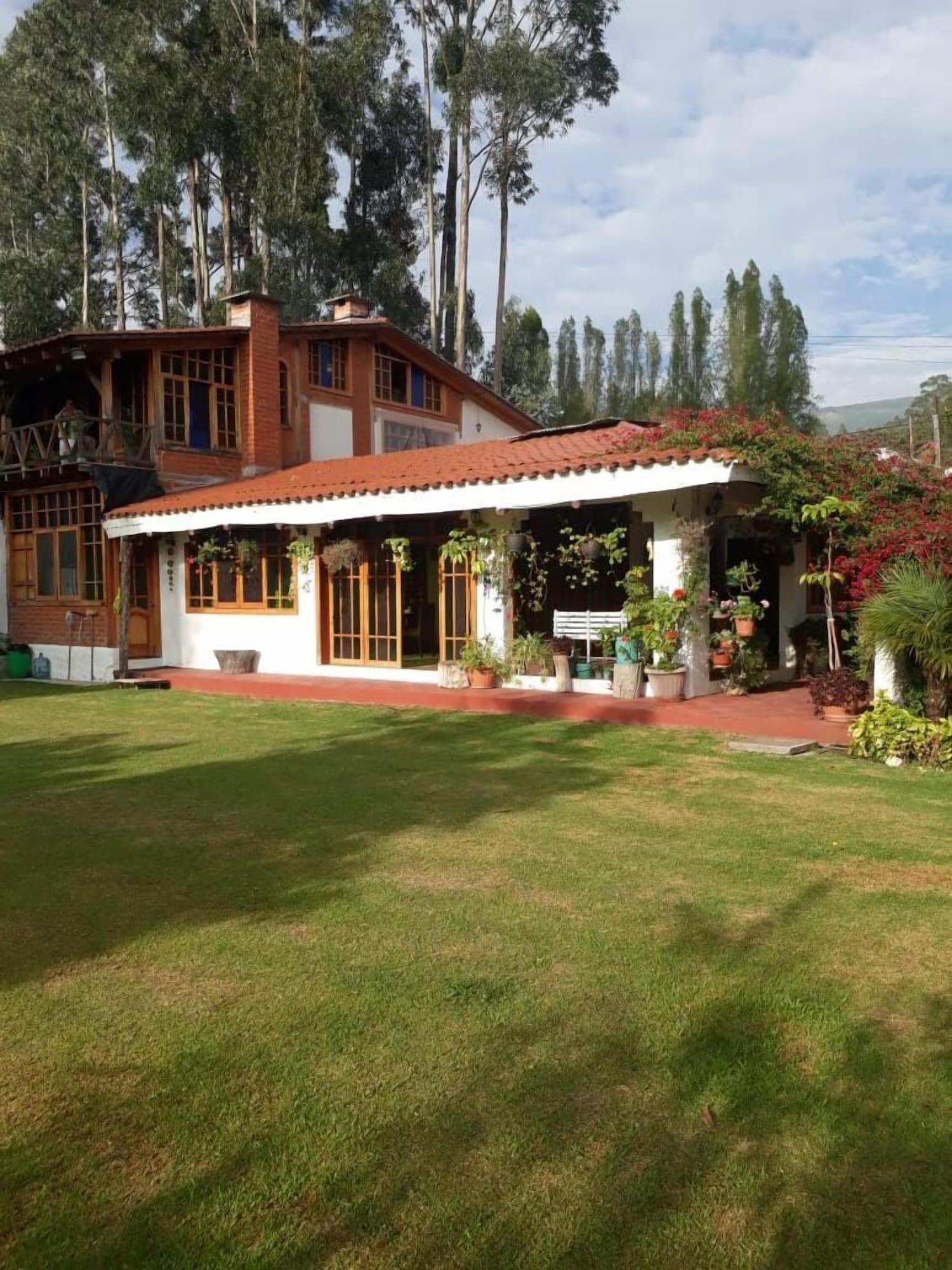 Vista Exterior Amaguaña Luxury Country House