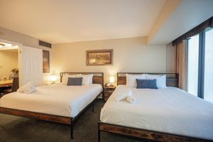 Aluguel por temporada - PENTHOUSE SUITE on the Strip - 6 Comfy BEDS
