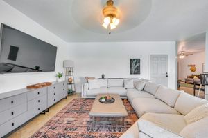 Alquiler Vacacional - Pet-friendly Yuma Home w/ Private Yard & Pool!