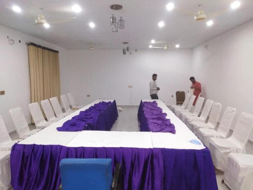 Sala de Reuniones Hotel Shaheen Continental Multan