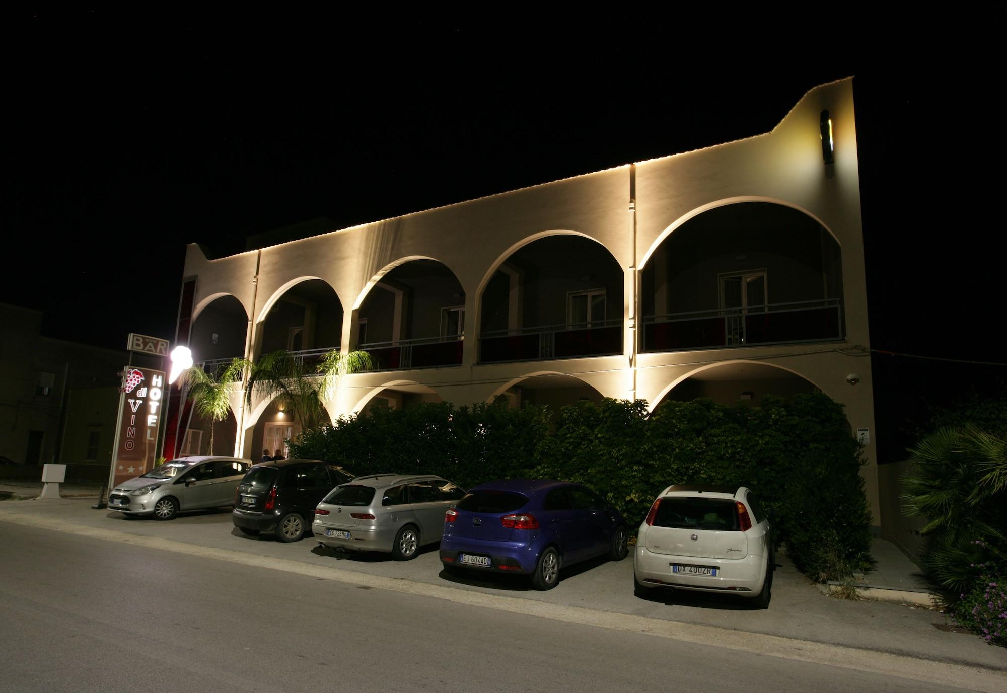 Vista Exterior Divino Hotel