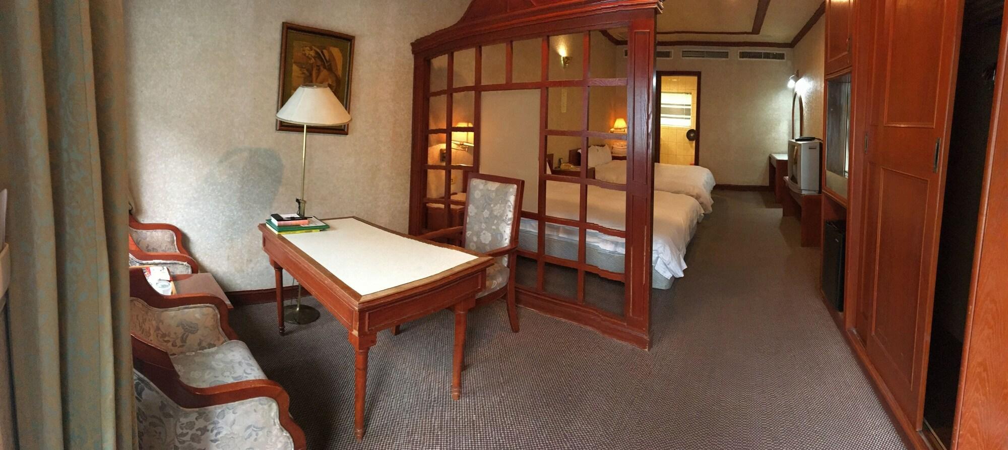 Set de Habitación Nikaido Bussiness Hotel