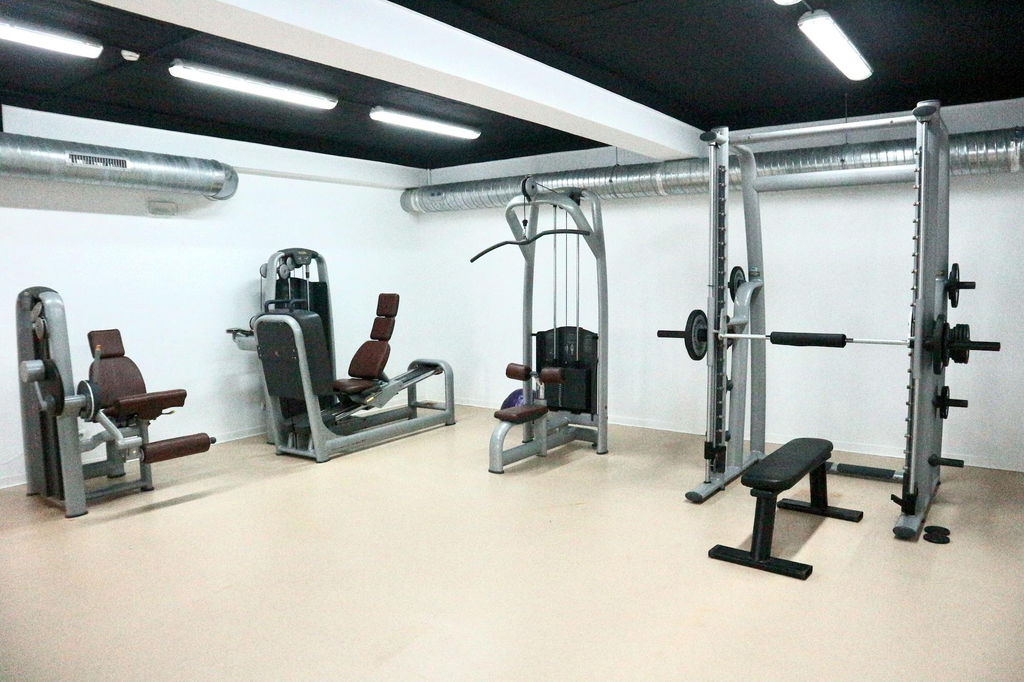 Gimnasio Amazonia Jamor Hotel