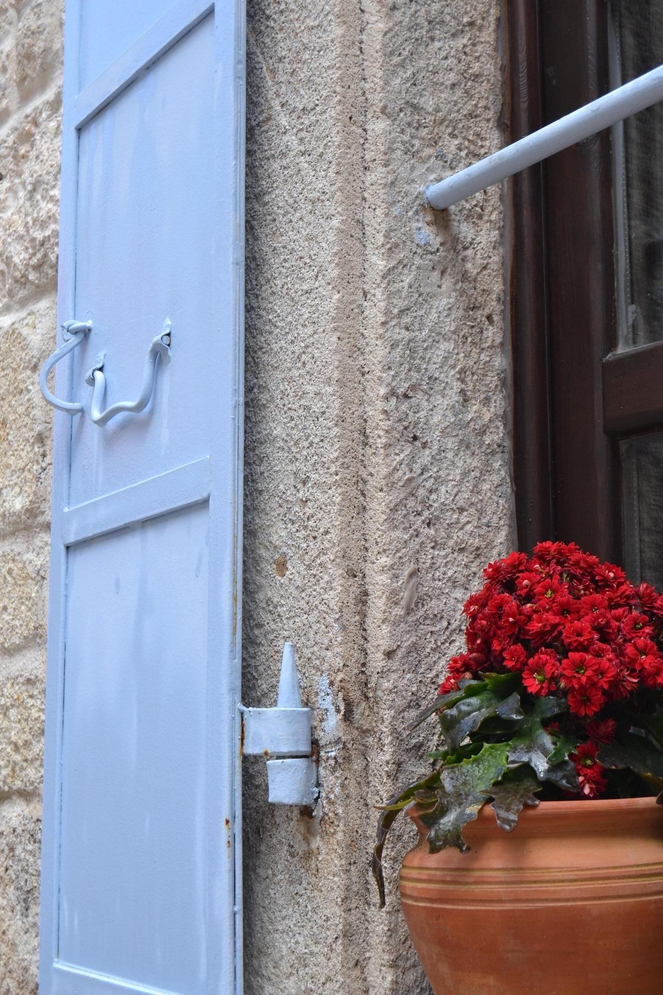 Vista Exterior Griffon Boutique Hotel - Boutique Class
