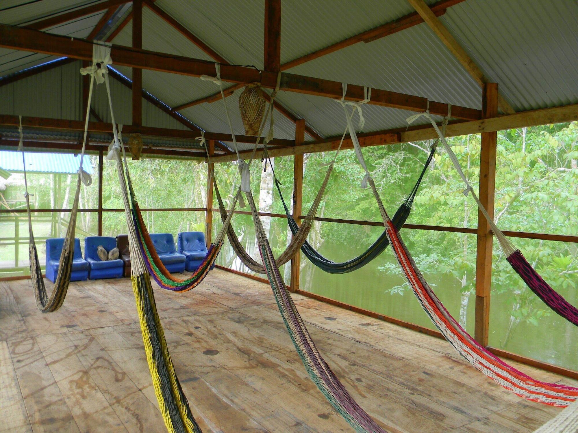 Instalaciones Recreativas Jacamar Lodge Expeditions