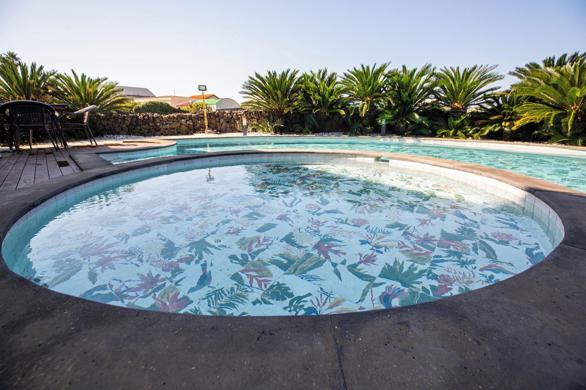 Vista Exterior Libentia Hotel & Pool Villa