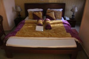 Alojamiento - Hotel Mbouoh Star Palace