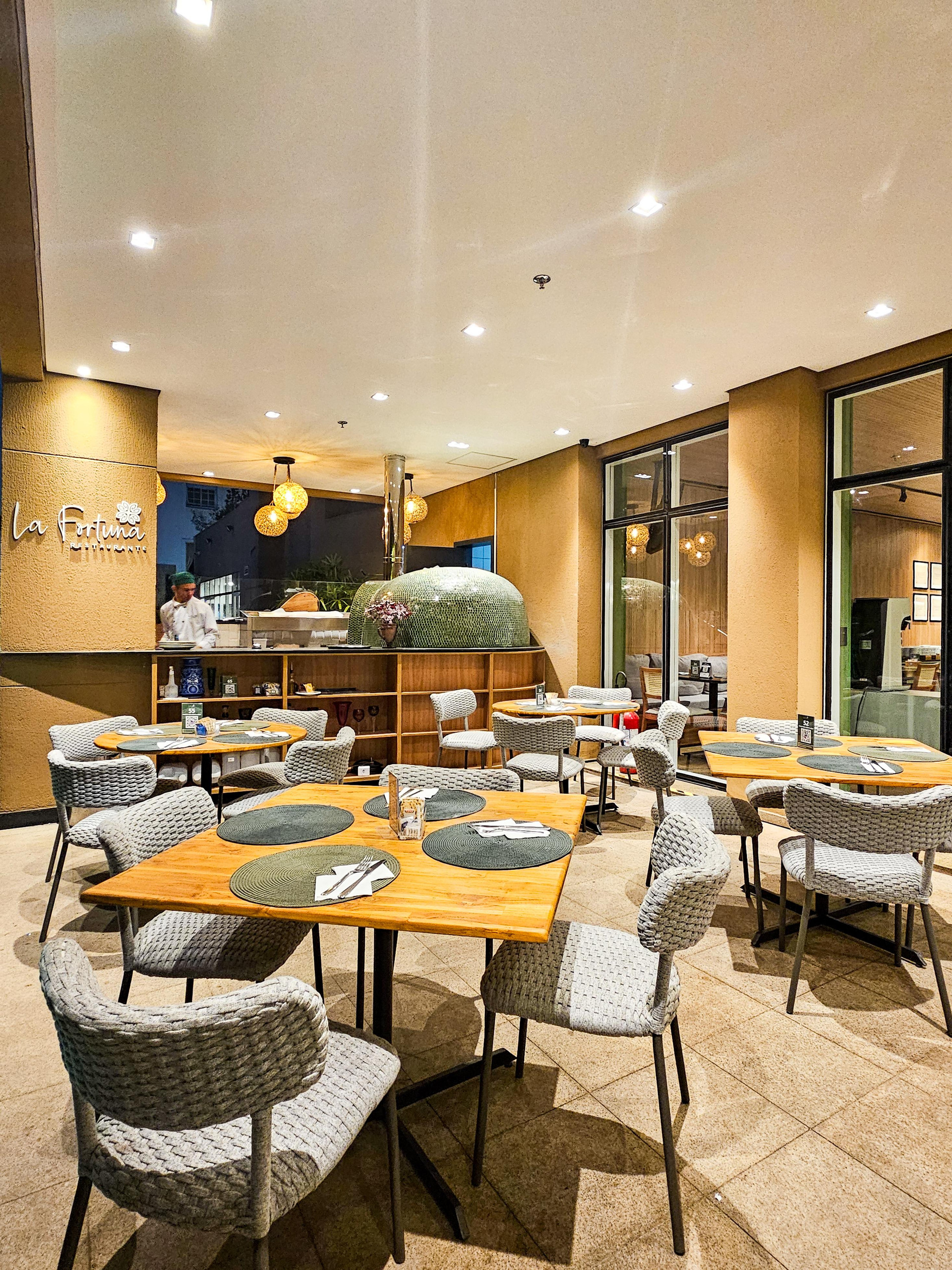 Restaurant Transamerica Prime International Plaza