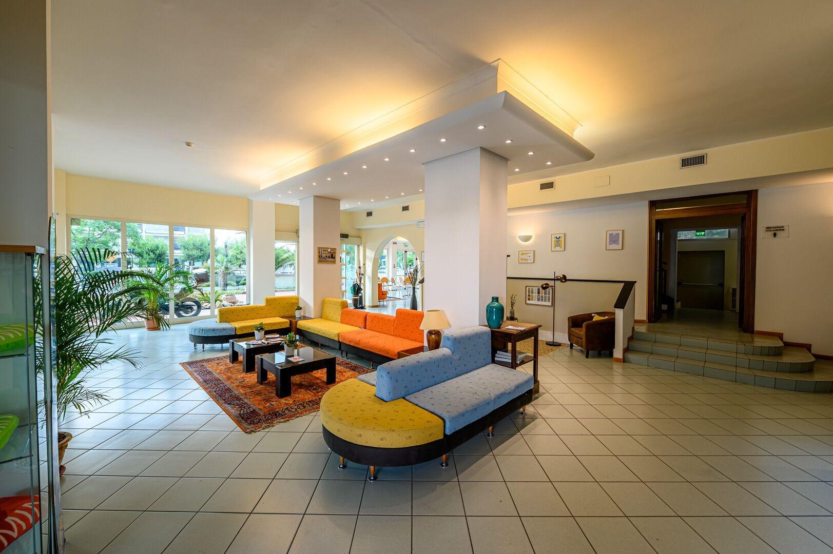 Vista Lobby Hotel St. Gregory Park