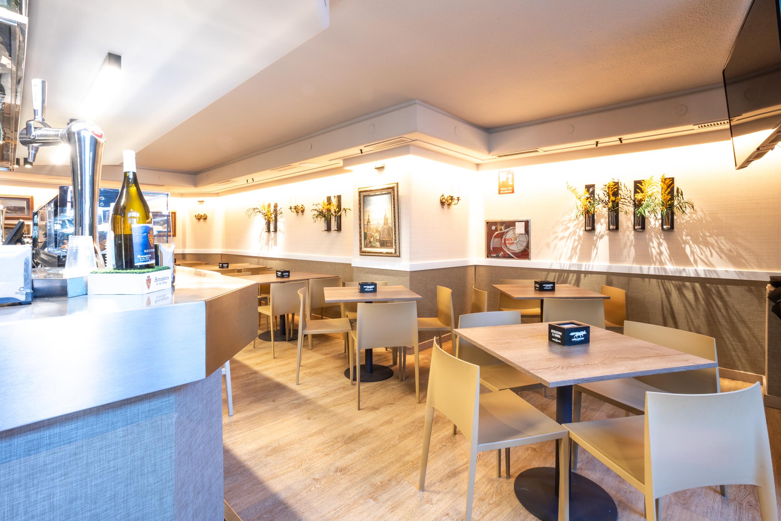 Bar/Salón Tibur Hotel