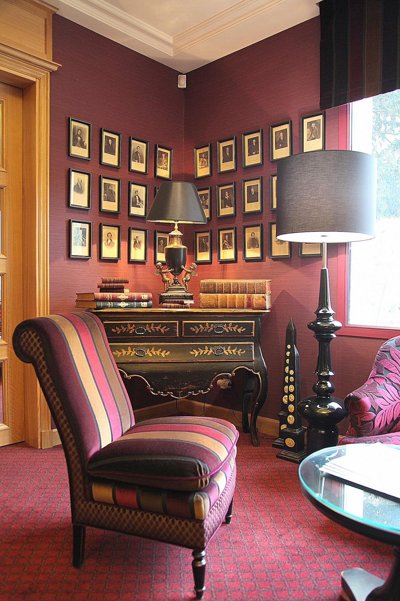 Vista Lobby Villa Lara Hôtel