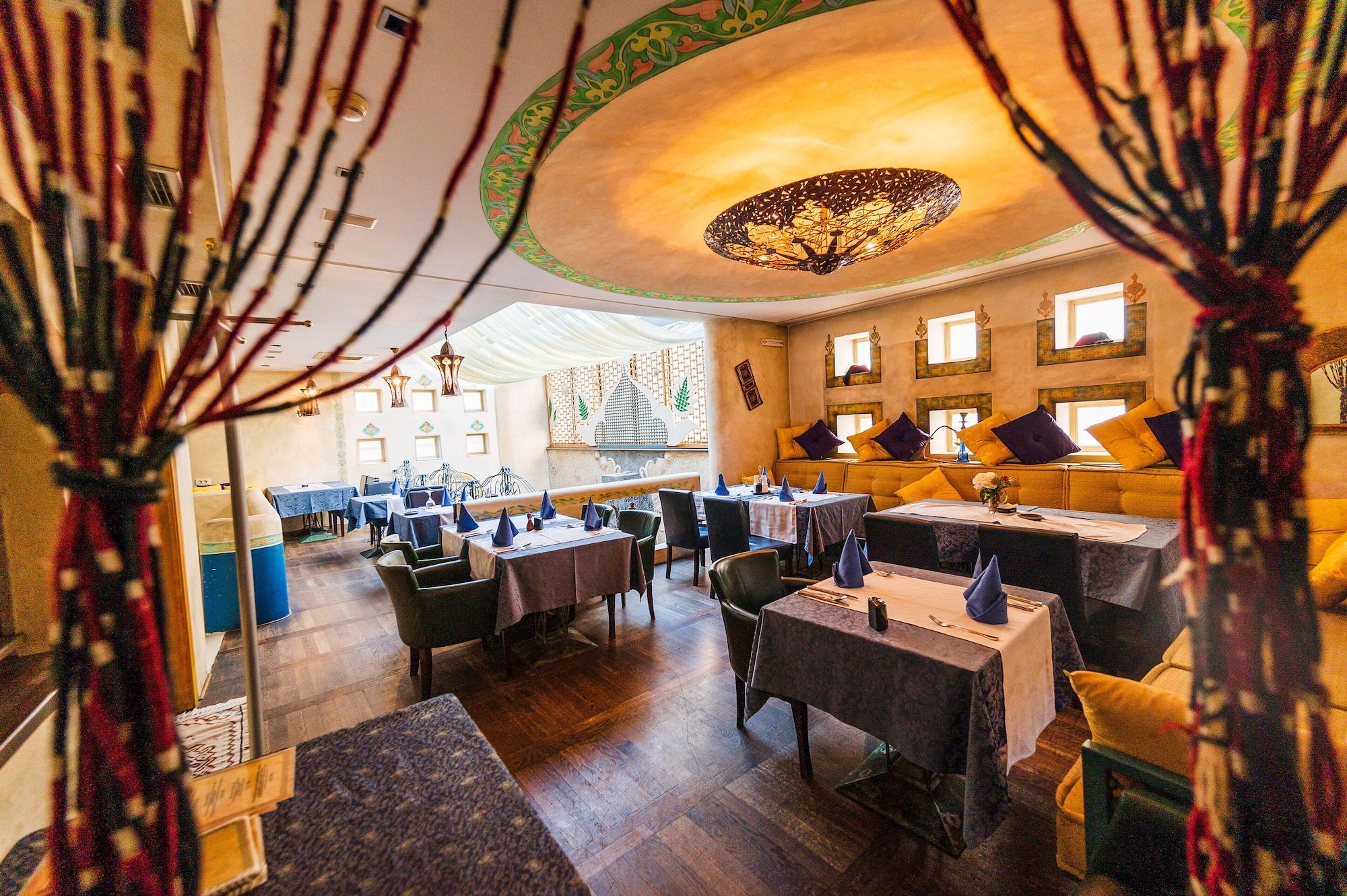 Restaurant Hotel Art