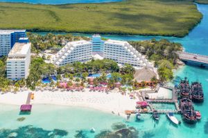 Promociones de Hoteles 5 Estrellas en Cancún Zona Hotelera Todo Incluido
